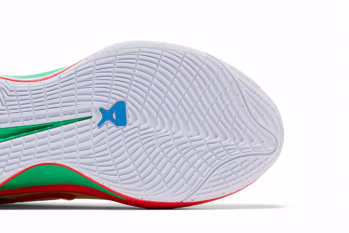 Nike Women's A'One One Everlasting, view 6