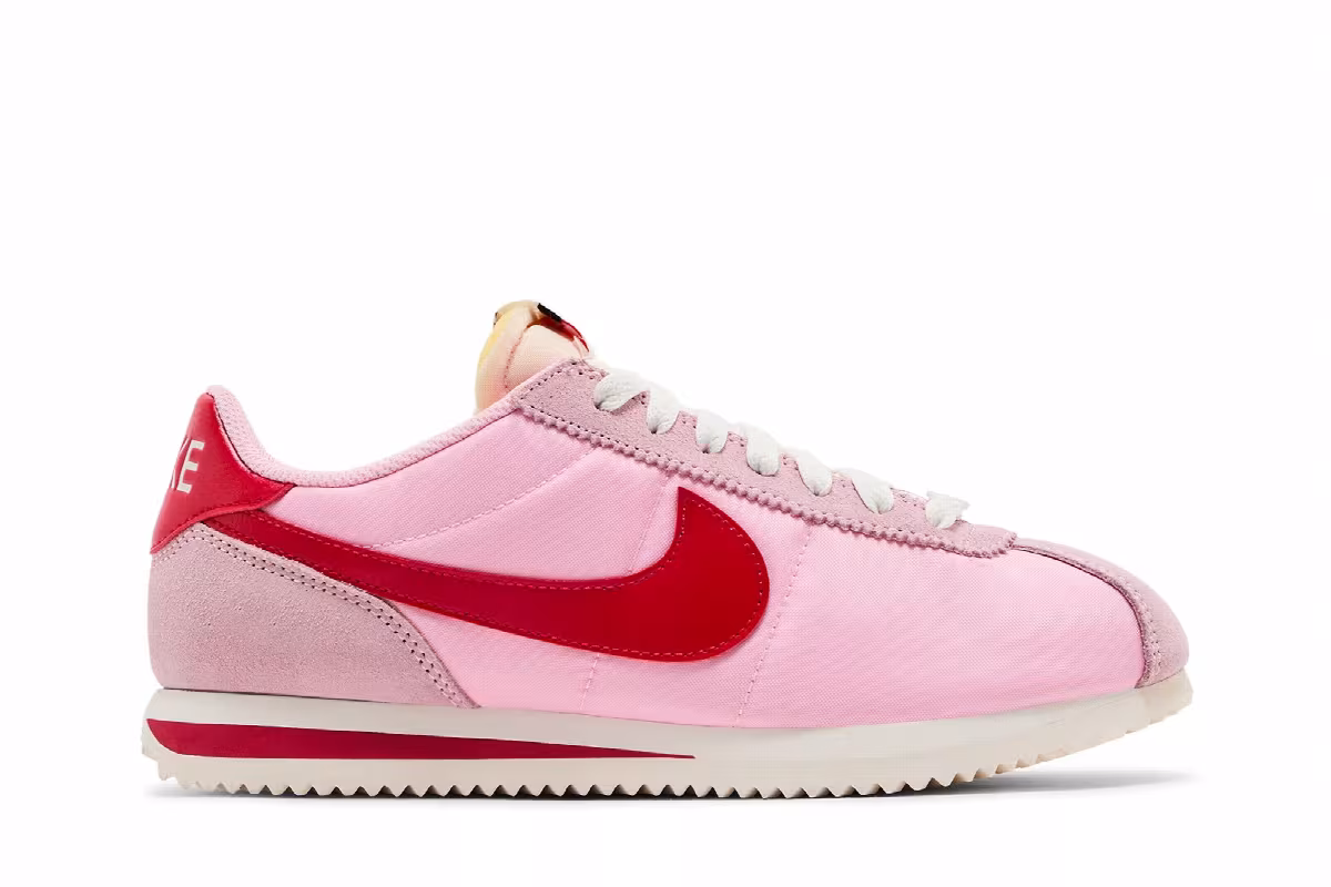 Nike Women's Cortez TXT Soft Pink Fire Red, view 2