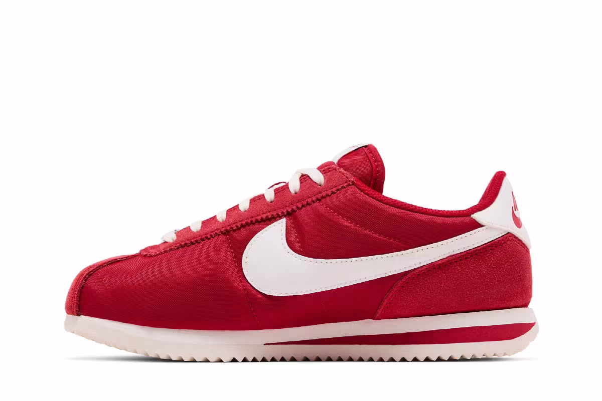 Nike Women's Cortez Gym Red, view 4