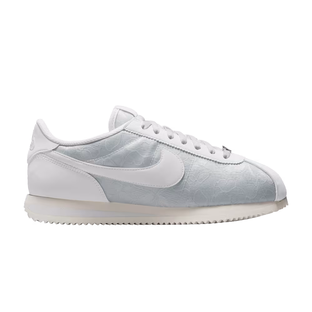 Nike Women's Cortez Platinum Tint Floral