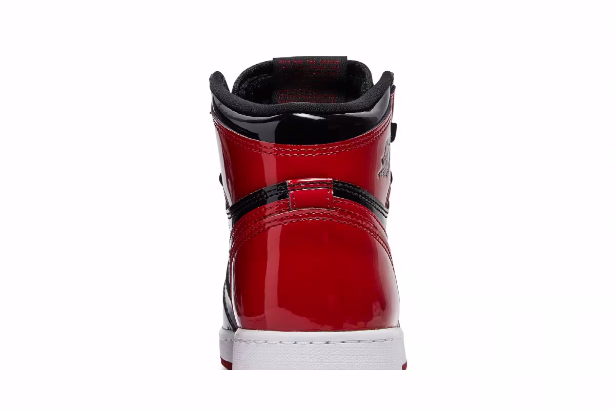 Air Jordan 1 High OG GS Patent Bred, view 8