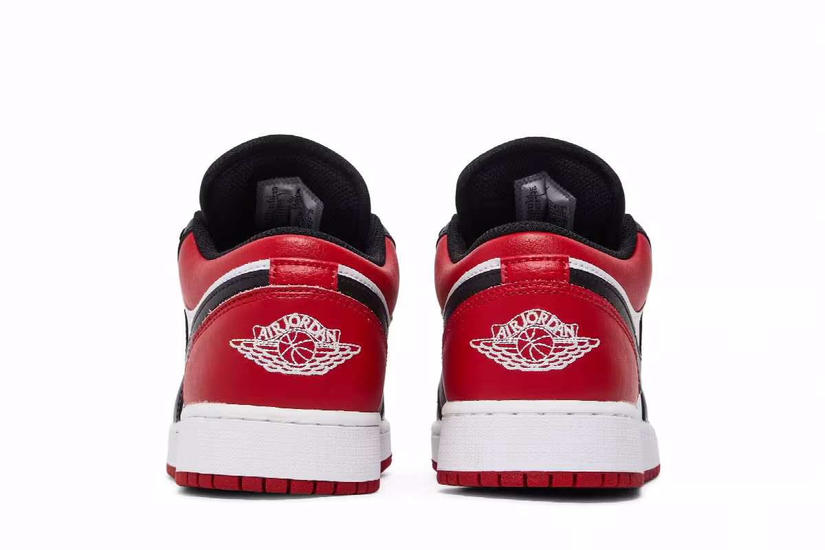Air Jordan 1 Low GS Bred Toe, view 7