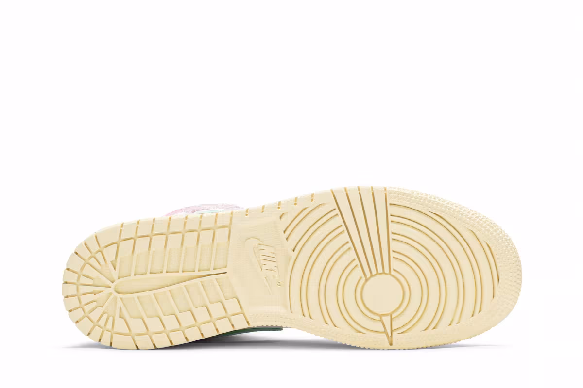 Air Jordan 1 Mid SE GS Ice Cream, view 5