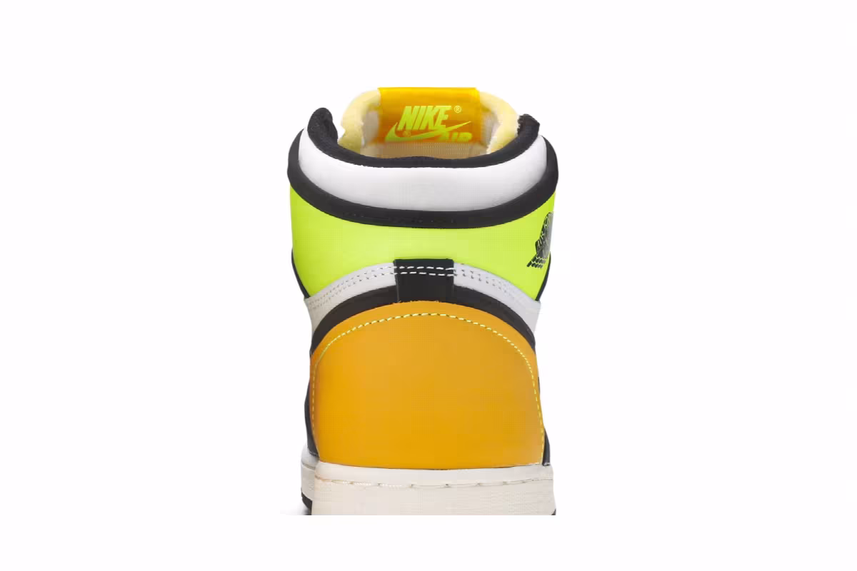 Air Jordan 1 High OG GS Volt Gold, view 8