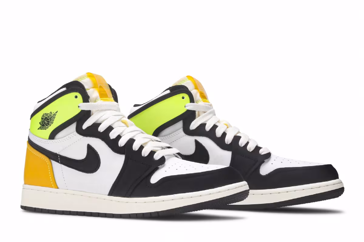 Air Jordan 1 High OG GS Volt Gold, view 9
