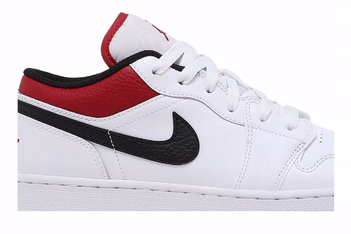 Air Jordan 1 Low GS White Gym Red, view 3