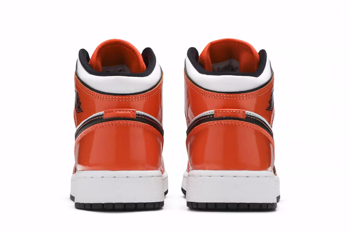 Air Jordan 1 Mid SE GS Turf Orange, view 7