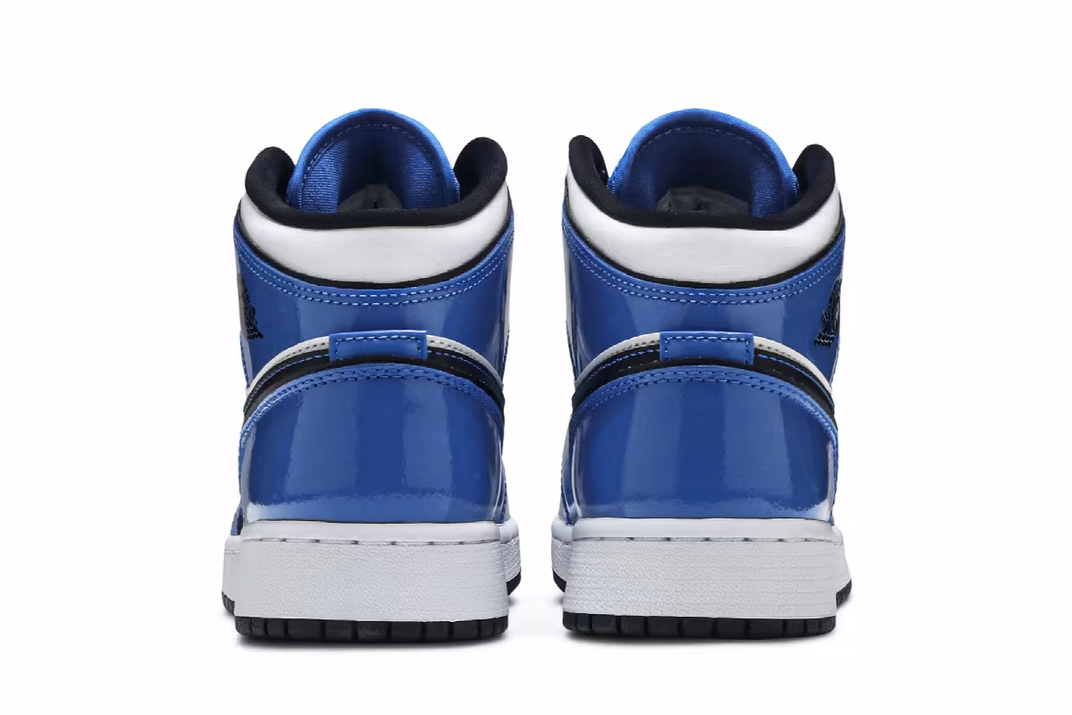 Air Jordan 1 Mid SE GS Signal Blue, view 7