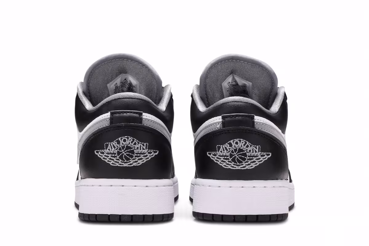 Air Jordan 1 Low GS Black Medium Grey, view 7