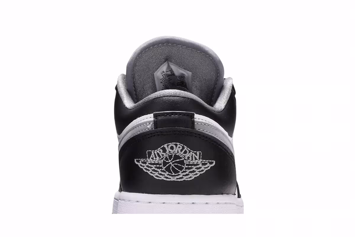 Air Jordan 1 Low GS Black Medium Grey, view 8
