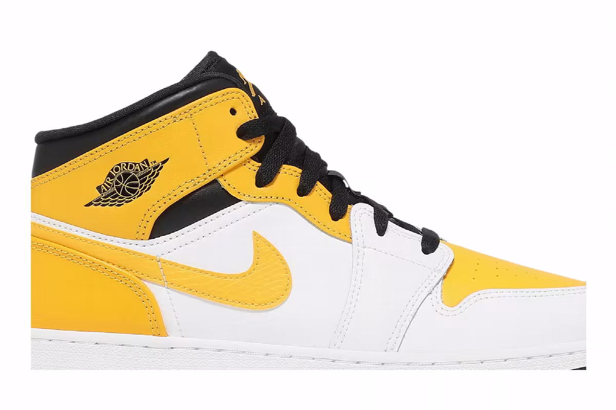 Air Jordan 1 Mid GS University Gold, view 3