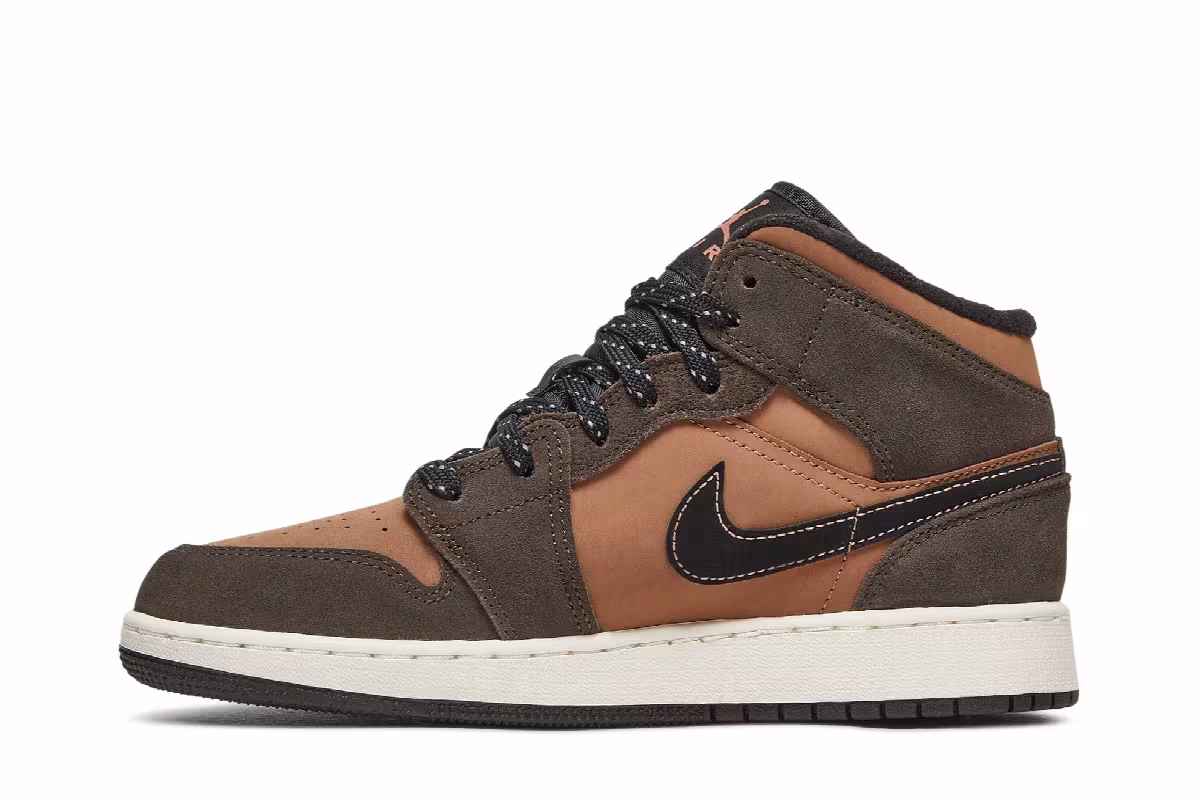 Air Jordan 1 Mid SE GS Earth Tone, view 4