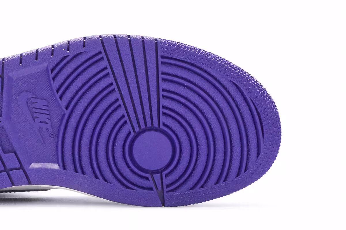 Air Jordan 1 High OG PS Court Purple, view 6