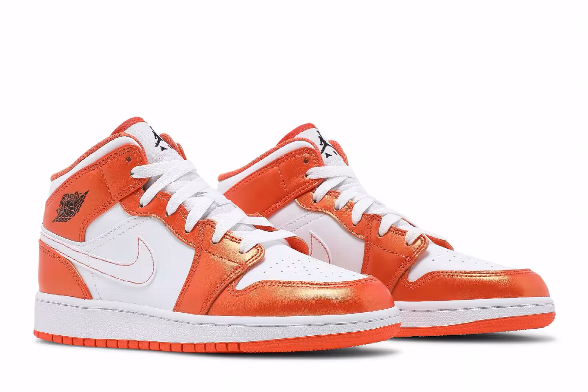 Air Jordan 1 Mid SE GS Electro Orange, view 9