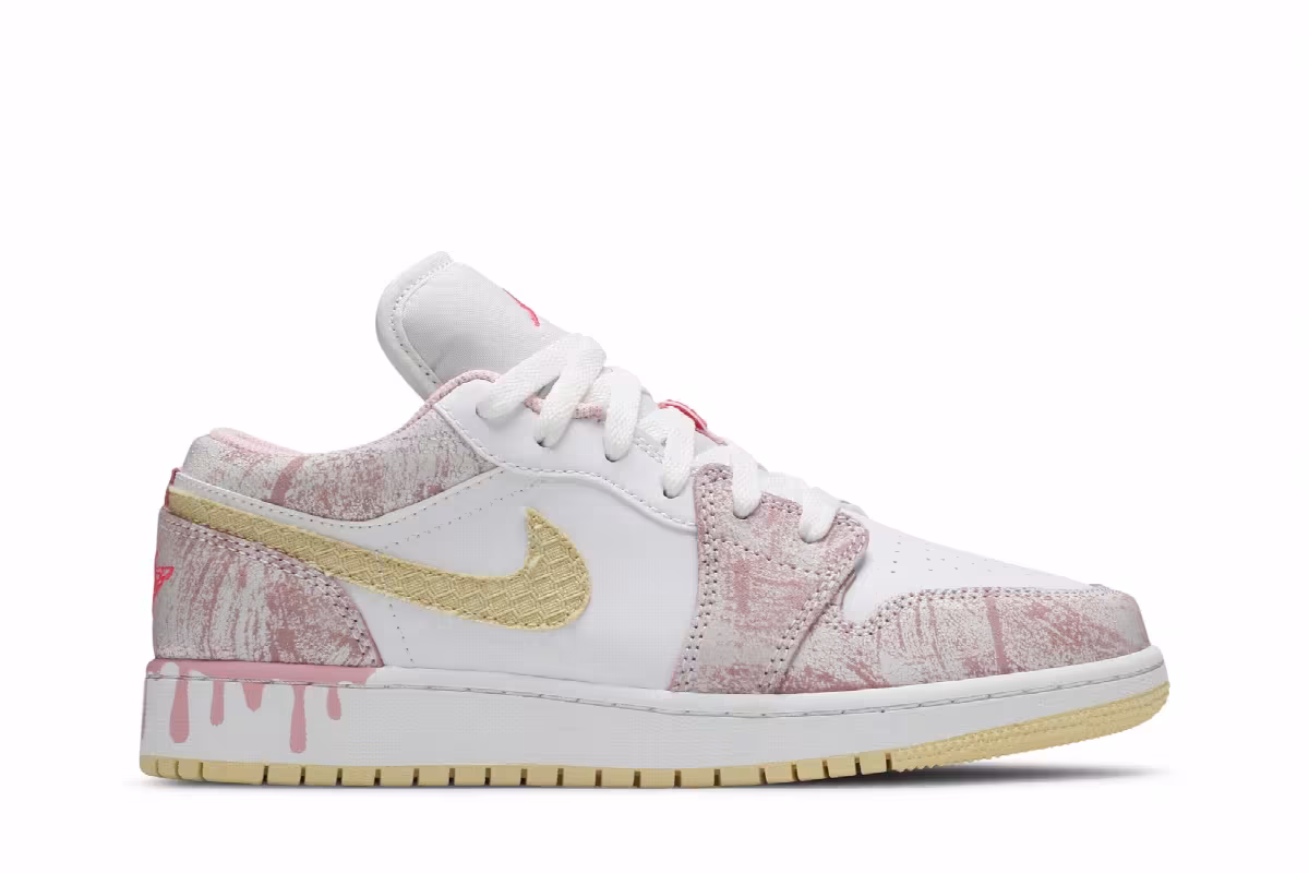 Air Jordan 1 Low GS Strawberry Ice Cream, view 2