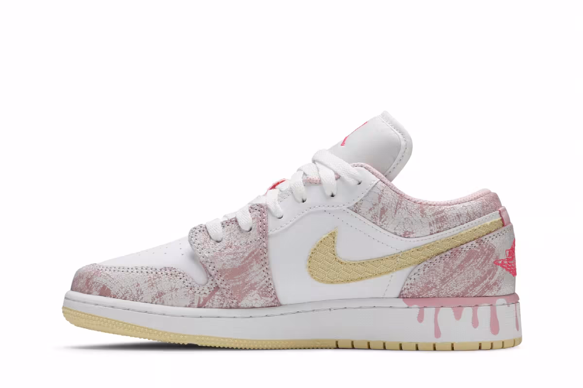 Air Jordan 1 Low GS Strawberry Ice Cream, view 4
