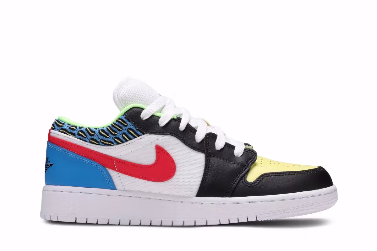 Air Jordan 1 Low GS Funky Patterns, view 2