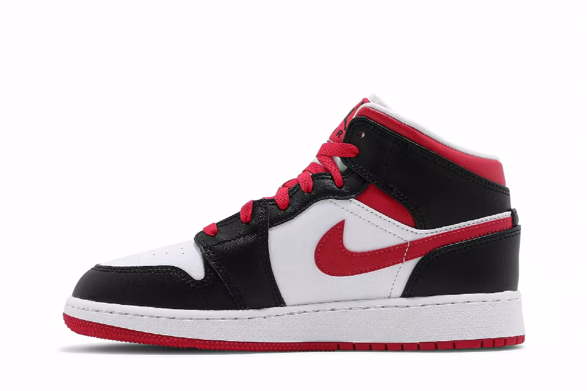Air Jordan 1 Mid GS White Very Berry, view 4