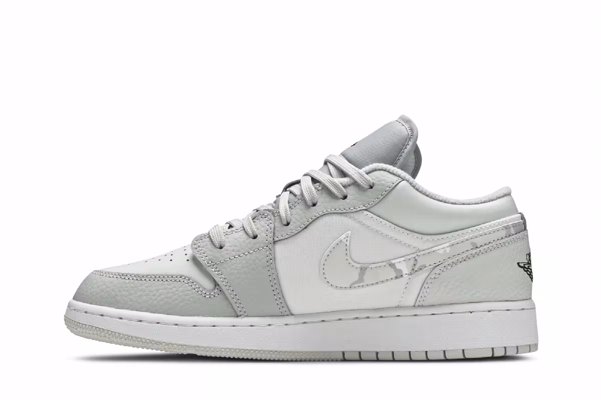 Air Jordan 1 Low SE GS White Camo, view 4