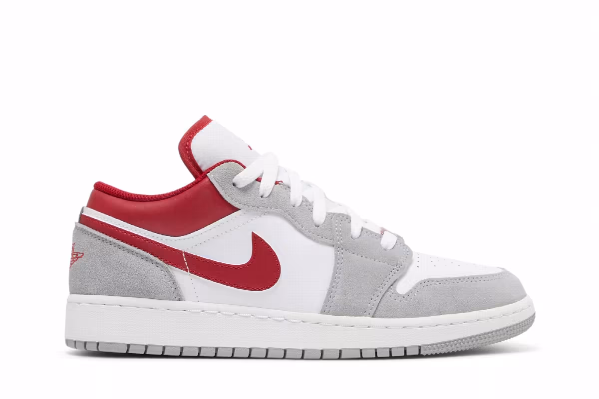 Air Jordan 1 Low SE GS Light Smoke Grey Gym Red, view 2
