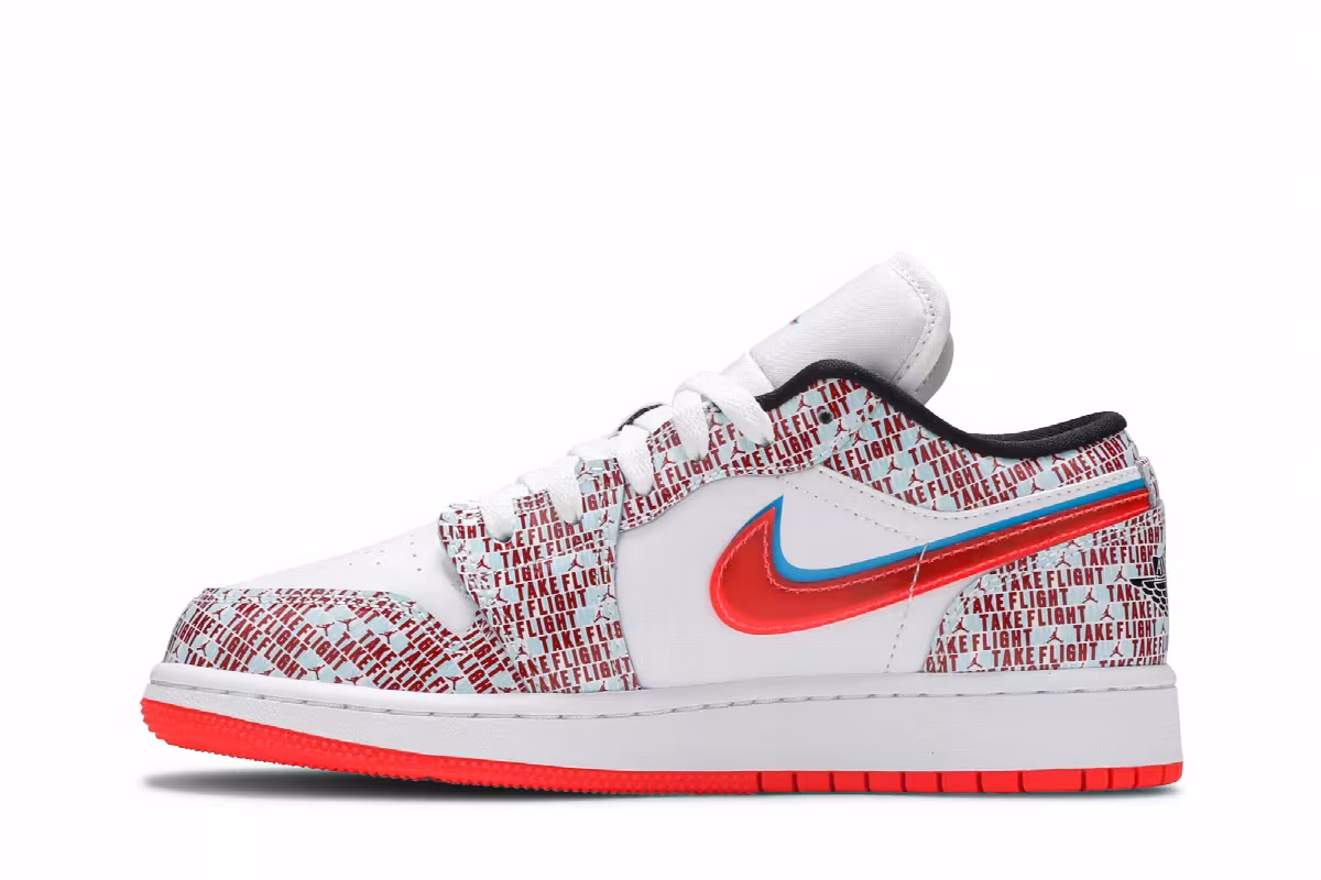 Air Jordan 1 Low SE GS Take Flight, view 4