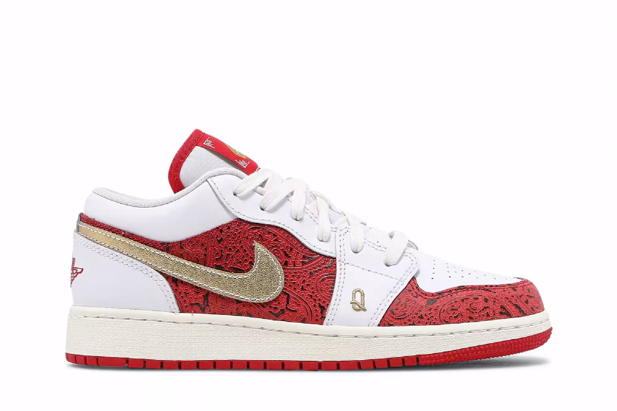 Air Jordan 1 Low SE GS Spades, view 2