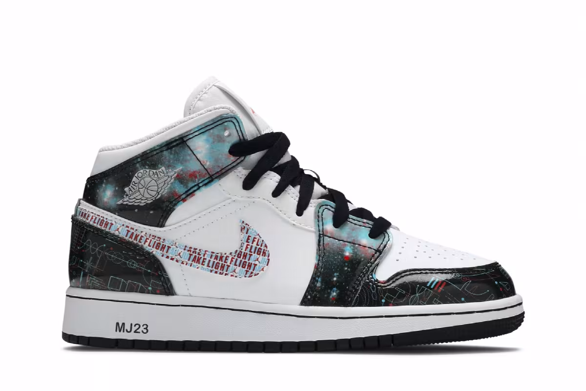 Air Jordan 1 Mid SE GS Take Flight, view 2