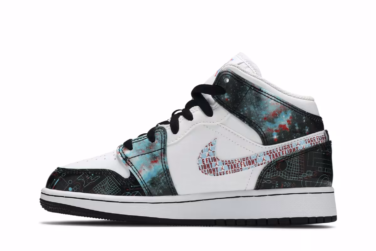 Air Jordan 1 Mid SE GS Take Flight, view 4