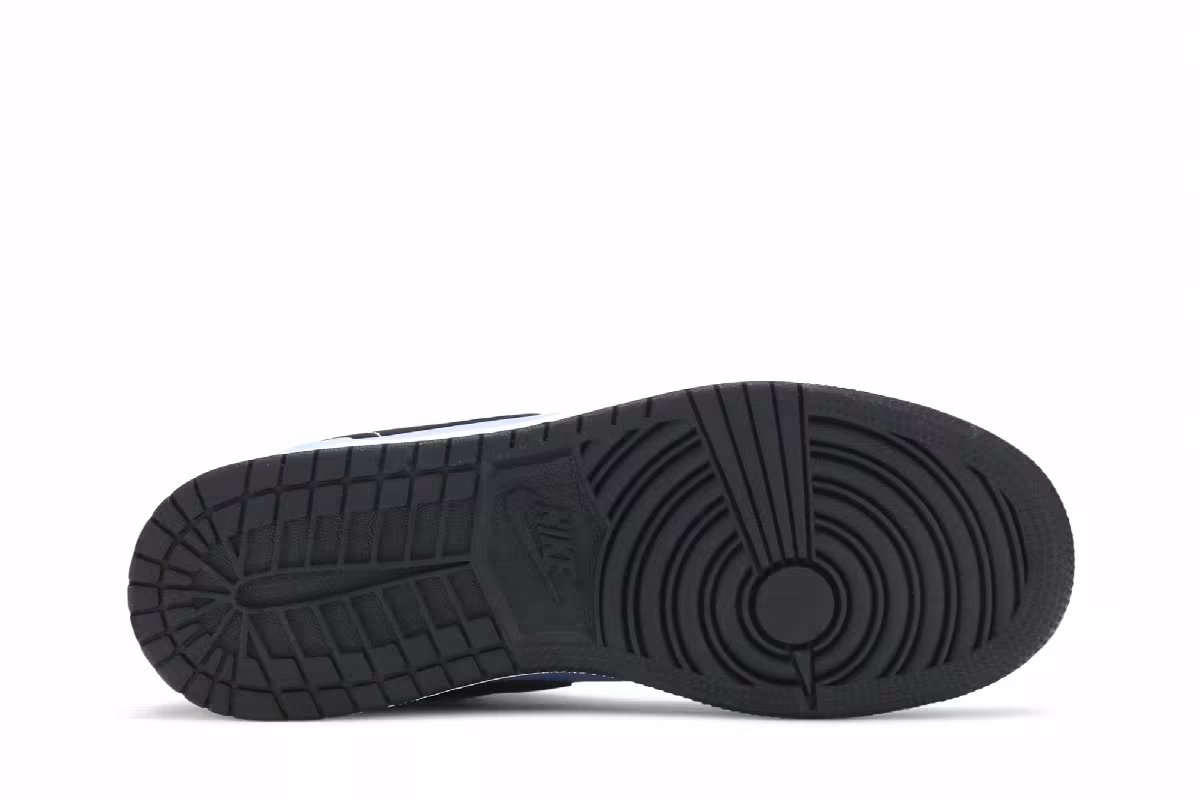 Air Jordan 1 Low GS University Blue Black, view 5