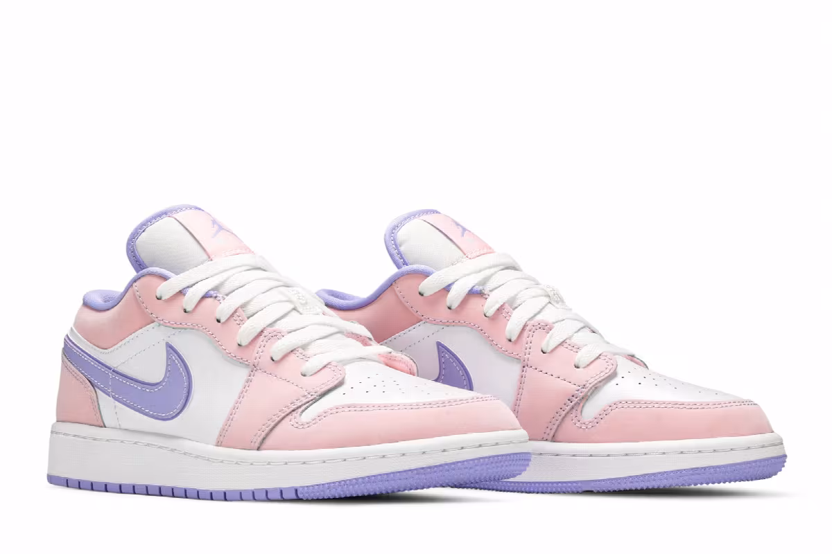 Air Jordan 1 Low SE GS Arctic Punch, view 9