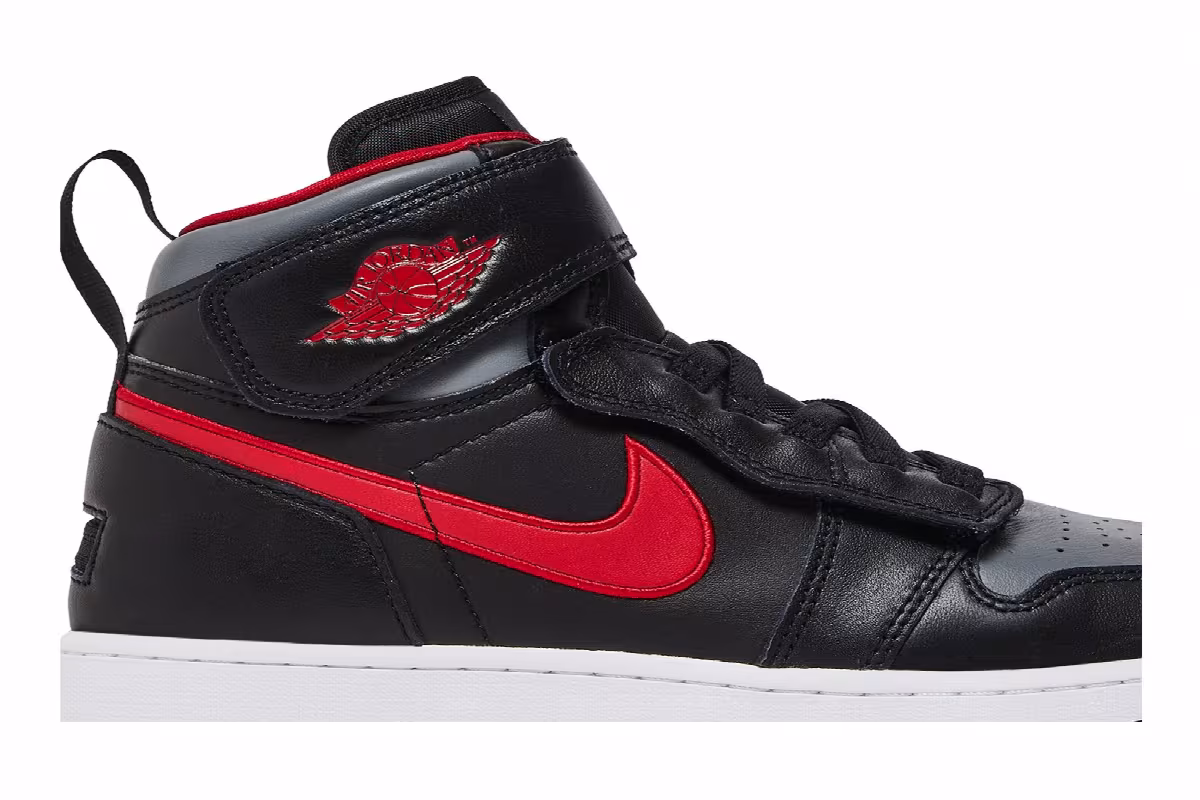 Air Jordan 1 High FlyEase GS Smoke Grey Gym Red, view 3