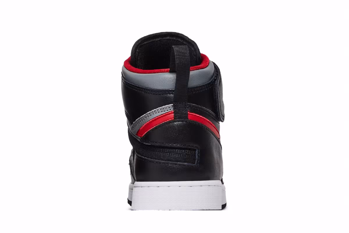 Air Jordan 1 High FlyEase GS Smoke Grey Gym Red, view 8