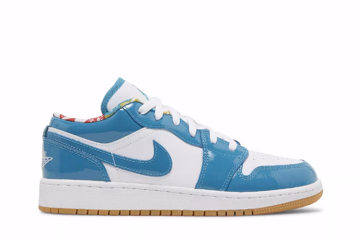 Air Jordan 1 Low SE GS Barcelona, view 2