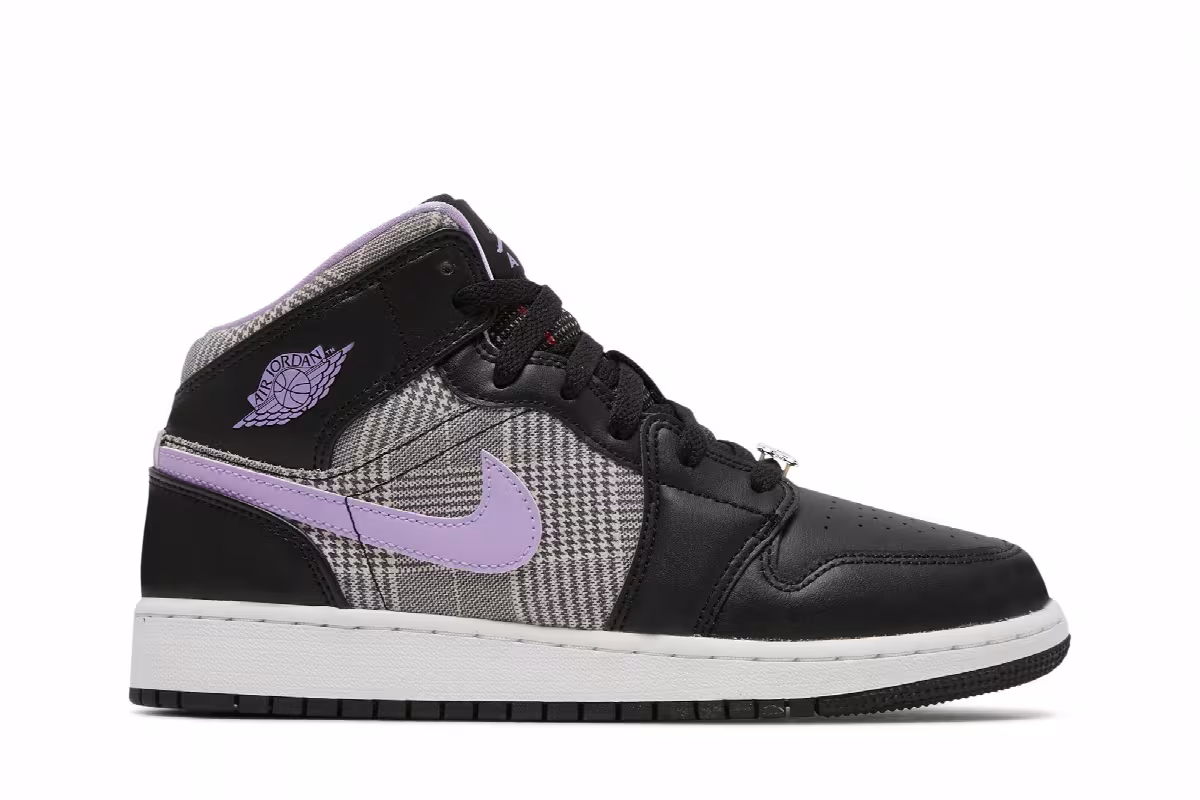 Air Jordan 1 Mid SE GS Houndstooth, view 2