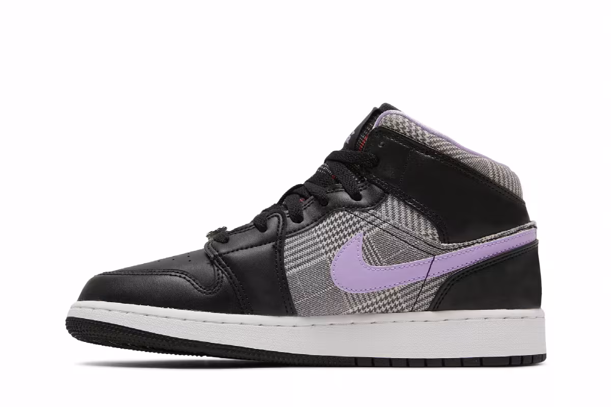 Air Jordan 1 Mid SE GS Houndstooth, view 4