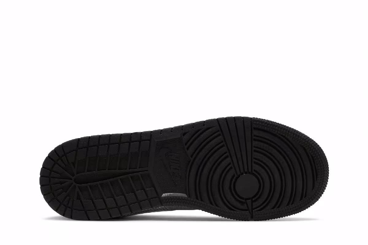 Air Jordan 1 Mid SE GS Houndstooth, view 5