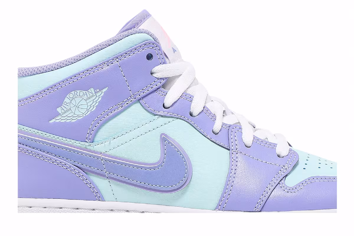Air Jordan 1 Mid GS Purple Pulse, view 3