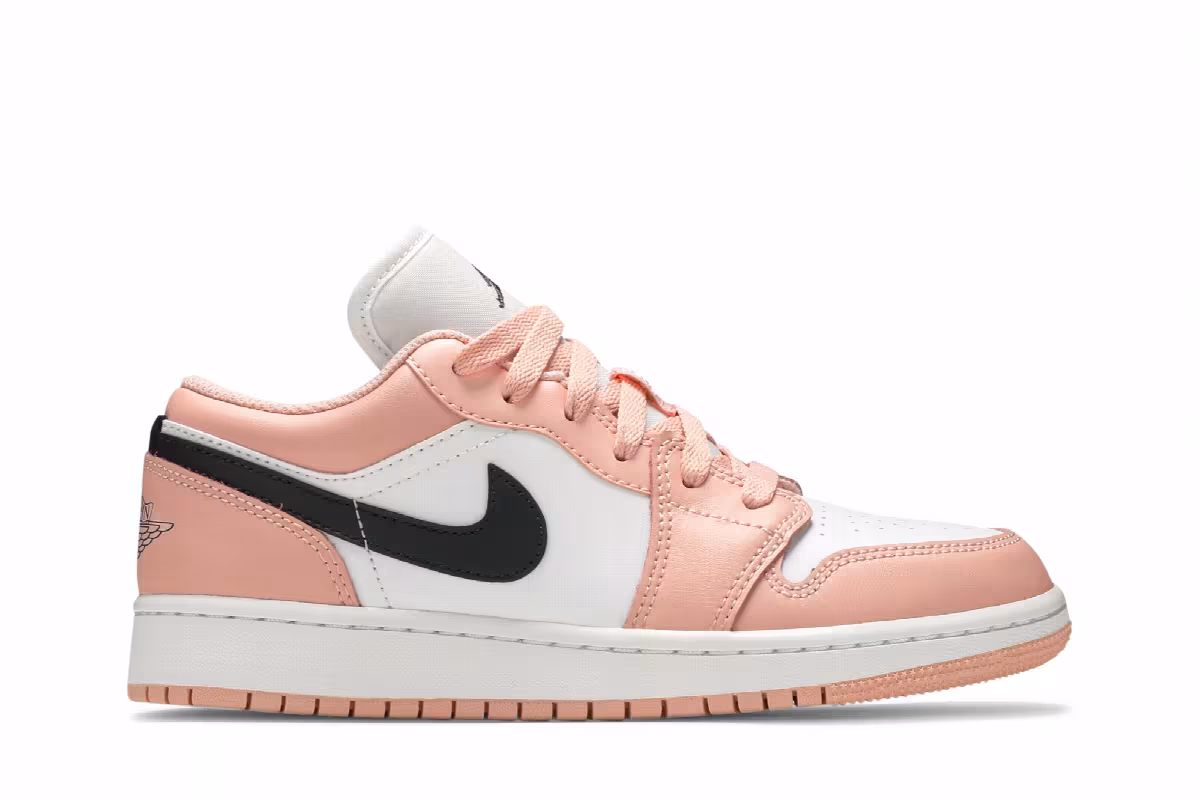 Air Jordan 1 Low GS Light Arctic Pink, view 2