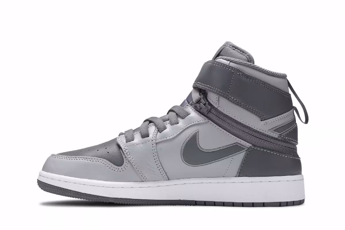 Air Jordan 1 High FlyEase GS Light Smoke Grey, view 4
