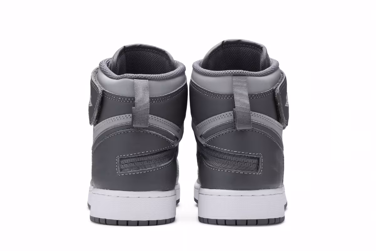 Air Jordan 1 High FlyEase GS Light Smoke Grey, view 7