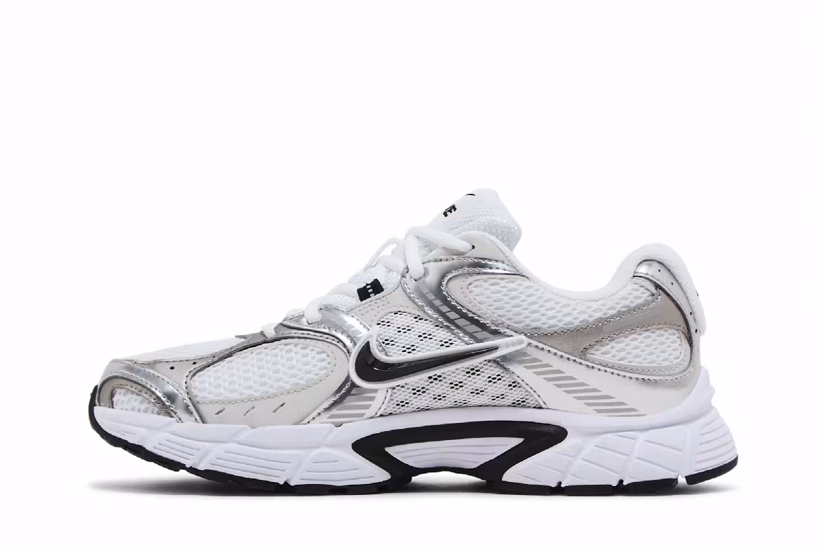 Nike V5 RNR Vast Grey, view 4