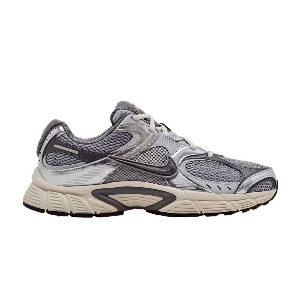 Nike V5 RNR Cement Grey