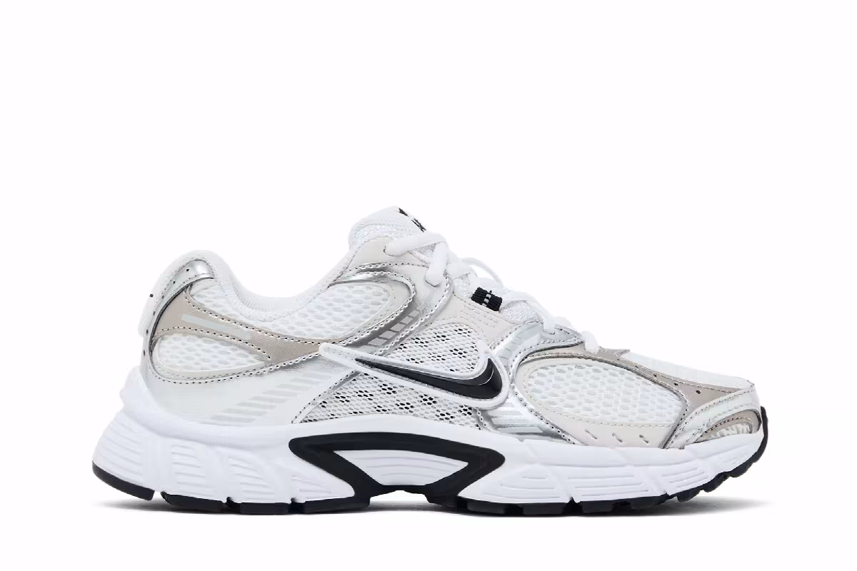 Nike Women's V5 RNR Vast Grey Black, view 2