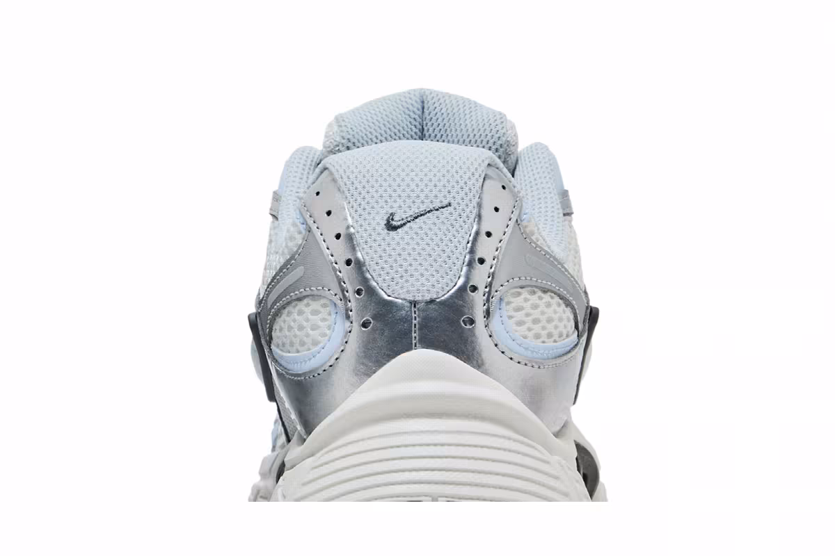 Nike Women's V5 RNR Summit White Blue Tint, view 8