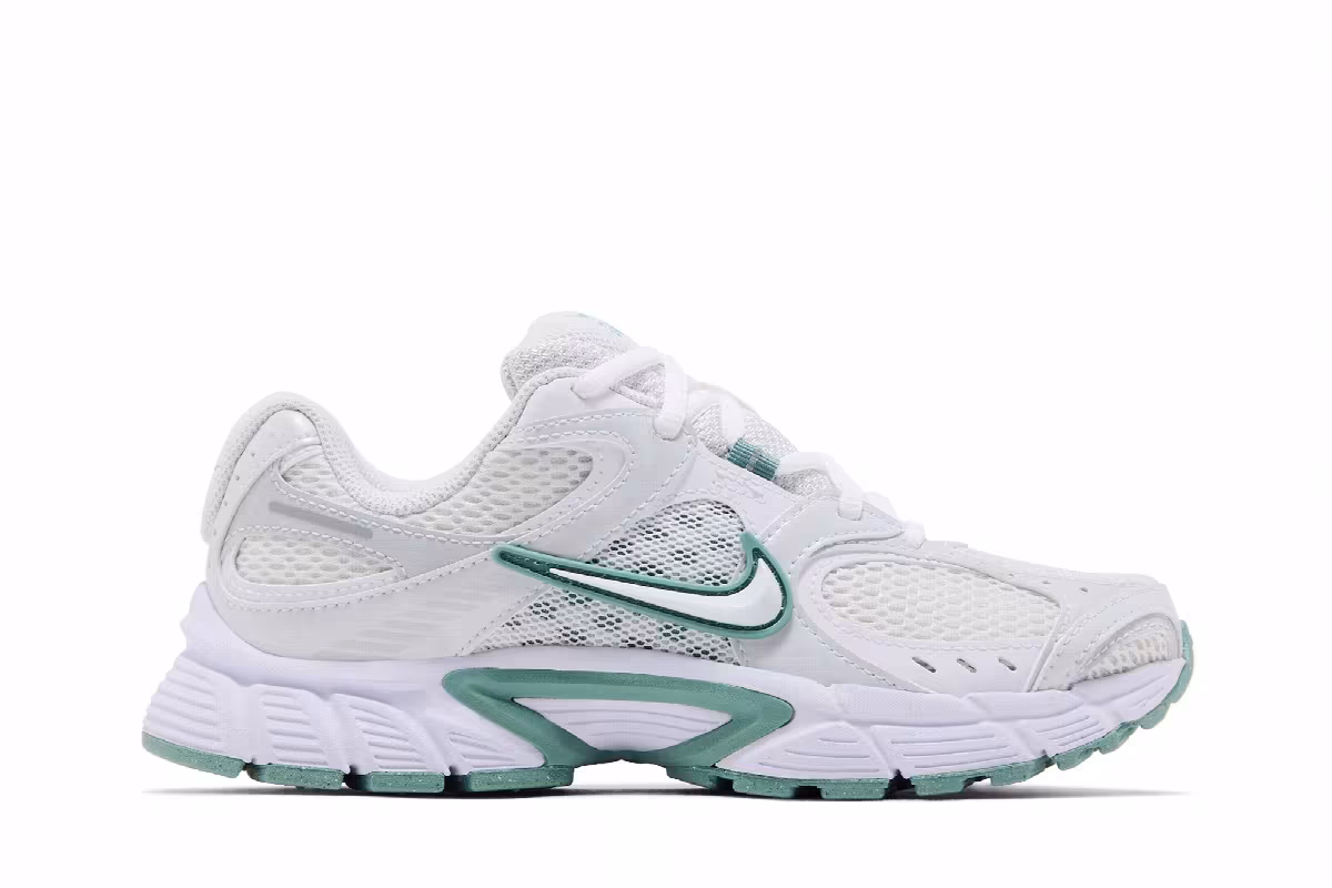 Nike Women's V5 RNR Summit White Cannon, view 2