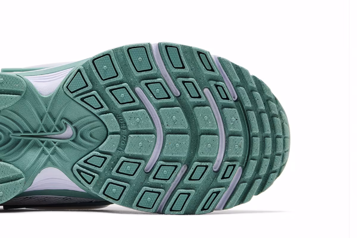 Nike Women's V5 RNR Summit White Cannon, view 6