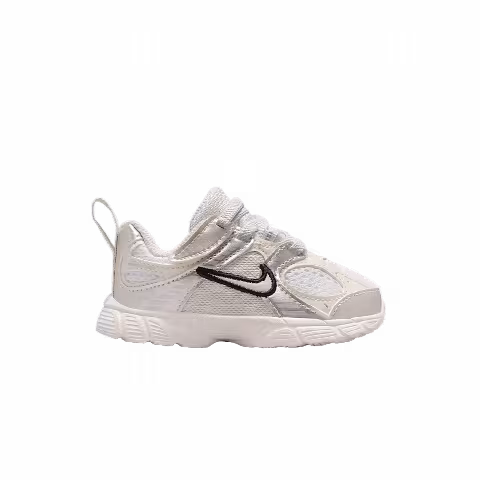 Nike V5 RNR TD 'Summit White Sail'