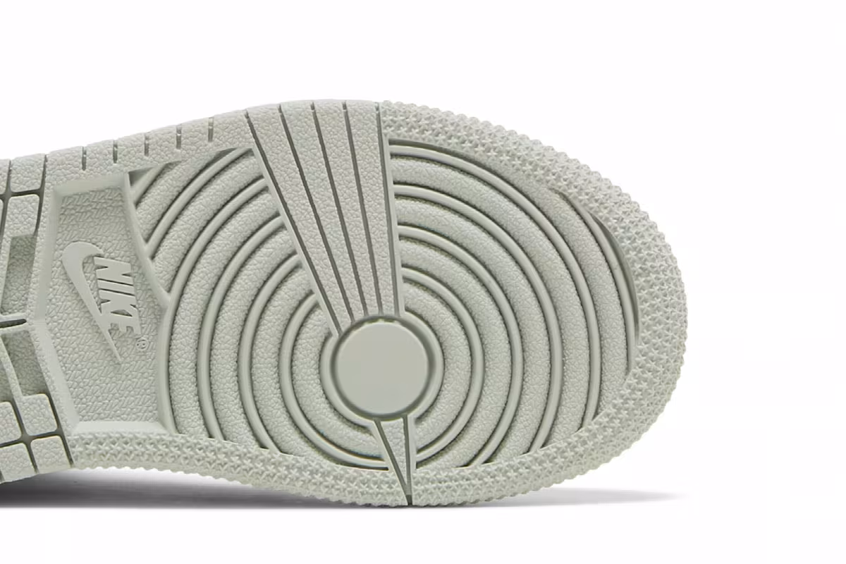 Air Jordan 1 High OG PS Seafoam, view 6