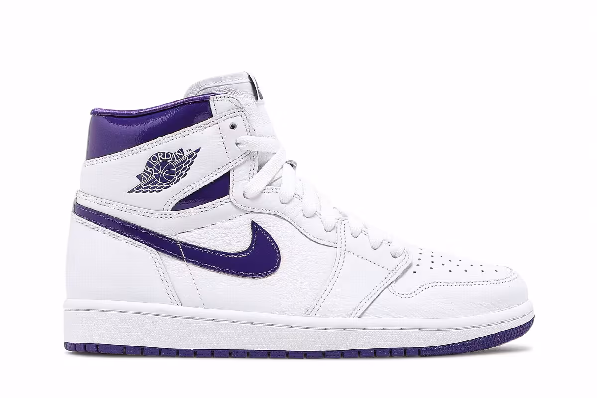 Women's Air Jordan 1 High OG Court Purple, view 2