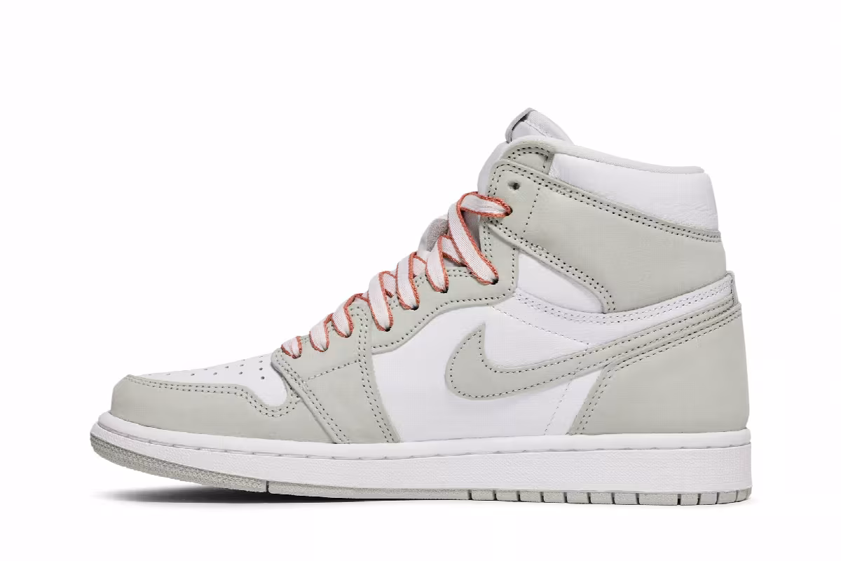 Women's Air Jordan 1 High OG Seafoam, view 4